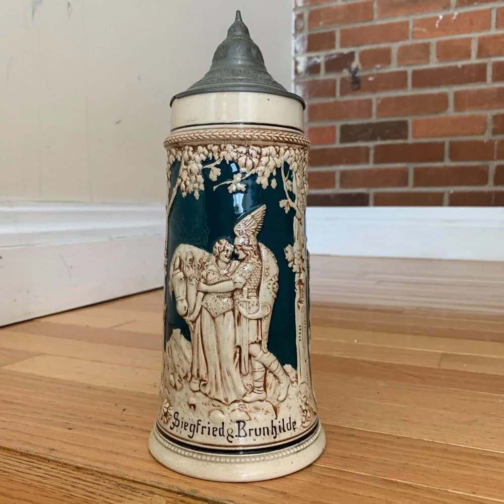Vintage German Beer Stein Handgemalt with Pewter Lid - Picture 9 of 13